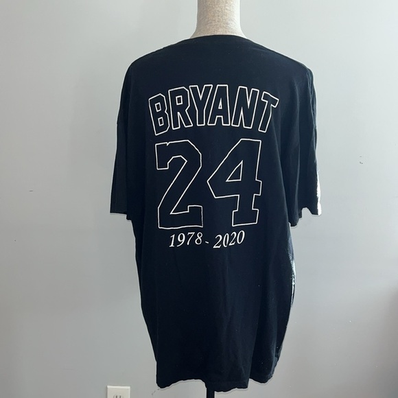 Kobe T-Shirt Pre-Owned size 2XL.  Good condition.  No holes or fading. - Picture 4 of 6